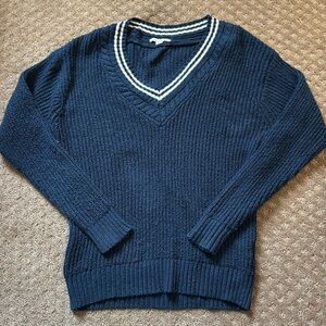 American Eagle, size small navy sweater.